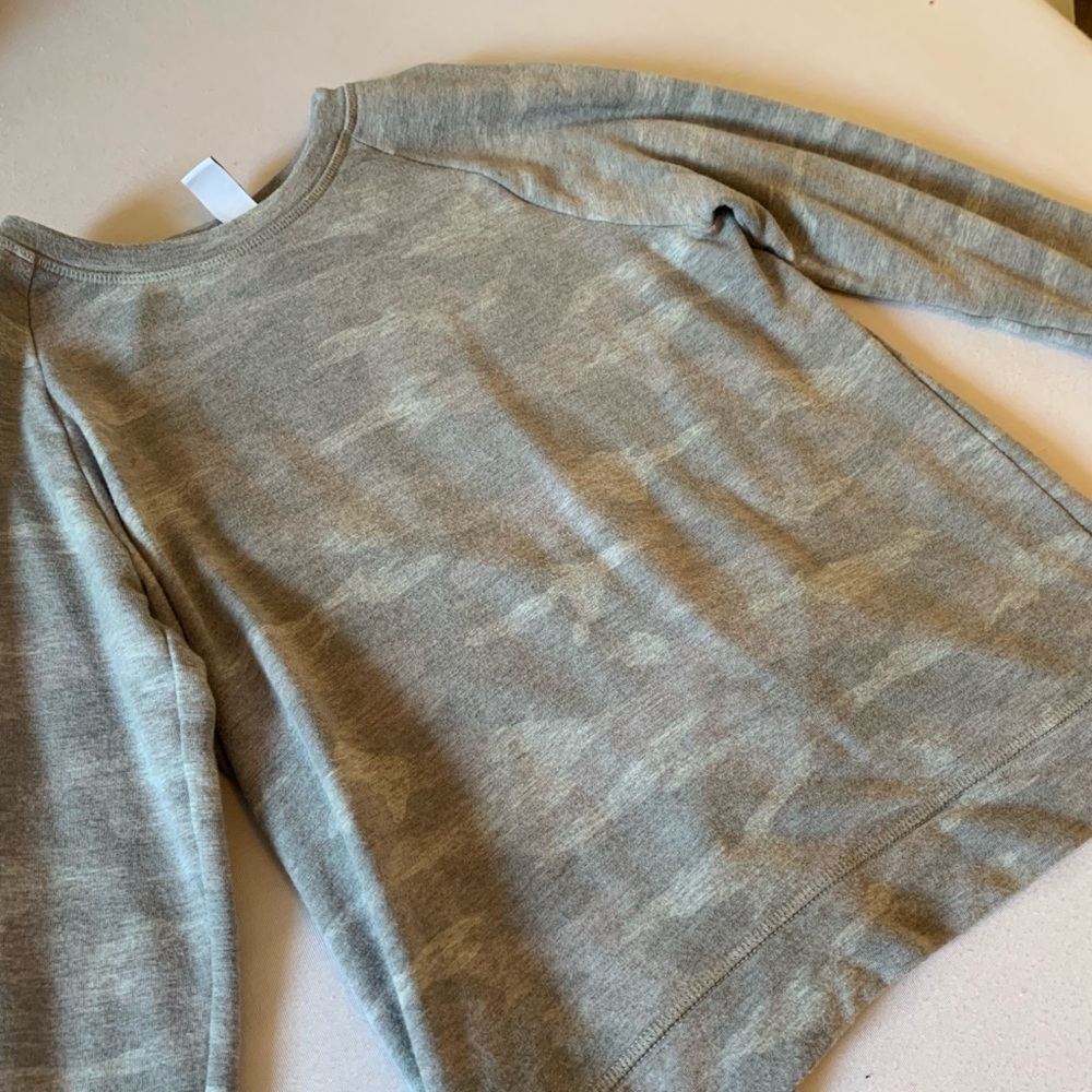 ATHLETA Camo Sweatshirt- M/8-10